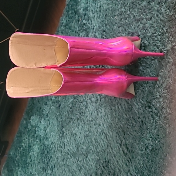 Vibrant Pink Heeled Boots for Women - Picture 5 of 7